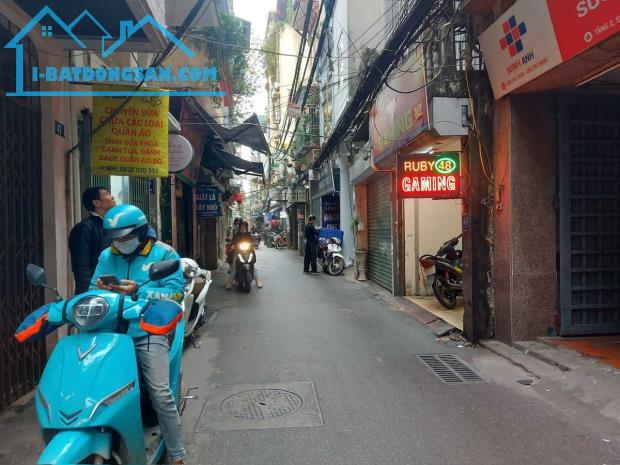 Bán nhà 5 tầng, Lê Thanh Nghị 10m ra phố, doanh thu 50tr/tháng, giá 19 tỷ.