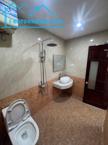 Bán nhà Đại La, Hai Bà Trưng – 5 tầng, mặt tiền 4.2m, giá 7.2 tỷ – Gần phố, nhà đẹp ở ngay - 3