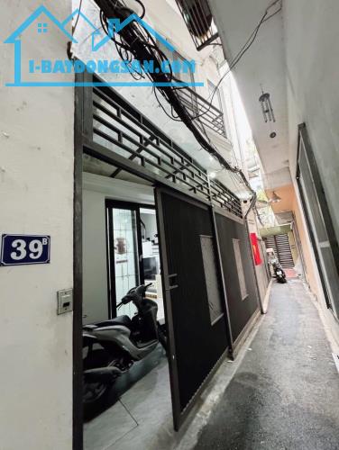 NHÀ SIÊU ĐẸP - FULL NỘI THẤT - SÁT MẶT PHỐ, 5M RA OTO TRÁNH - ĐI BỘ RA HỒ TÂY