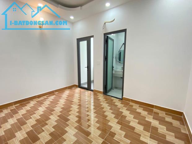 Bán nhà Mặt Tiền 92a Nguyễn Trung Nguyệt Quận 2 nhà 4 tầng 4pn 5wc đg ôtô 2 chiều sân đậu - 5