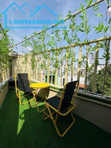 NHÀ ĐẸP 3 TẦNG 48M2 - KẾ BÊN KHU BÀU CÁT - HẺM THẲNG, CÁCH MẶT TIỀN VÀI BƯỚC CHÂN - KHU D - 3