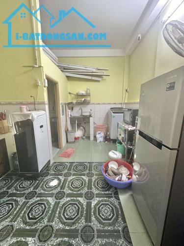 QUẬN 10 HẺM XE HƠI - 1 CĂN RA MẶT TIỀN - NGAY 3 THÁNG 2 - NGUYỄN LÂM  - 40M2 - 2 TẦNG ĐÚC - 2