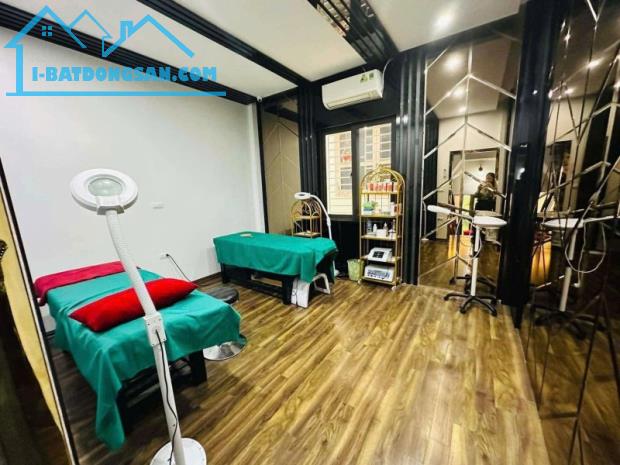 Bán nhà 7  tầng thang máy oto vào nhà, nội thất đẳng cấp, giá chỉ 18 tỷ! - 1