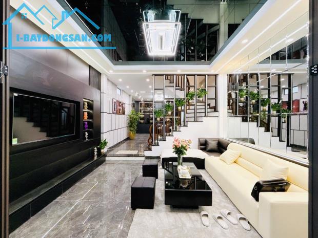 SIÊU PHẨM LÔ GÓC 3 THOÁNG – CÁCH PHỐ ĐẠI LA CHỈ 30M – NHÀ ĐẸP PHONG CÁCH LUXURY – GIÁ 12