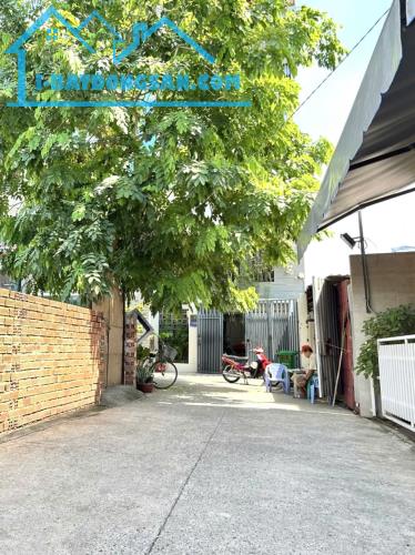 Đất Hiếm  Quận 2, Hẻm Xe Hơi, Dt 62m2 ( 4.5 x 14 ), Khu Dân trí cao, chỉ 5.15 ty. - 2