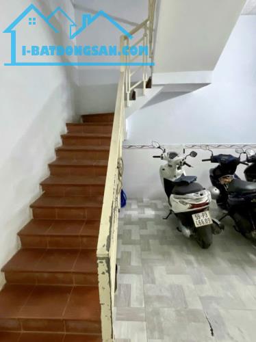 Bán Nhà 77m² Mặt tiền Lý Thánh Tông 6m, 6PN, 6.5 tỷ, Tân Phú - 2