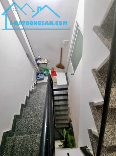 HẺM THÔNG, 3 TẦNG ĐÚC, TÂN HÒA ĐÔNG, F14, Q6, 2.1 TỶ - 2