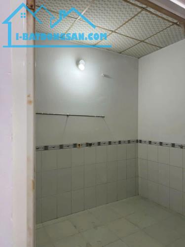 Nhà sổ riêng hoàn công 1 lầu 1 trệt 2.6 tỷ/81 m2, đường ô tô - 2