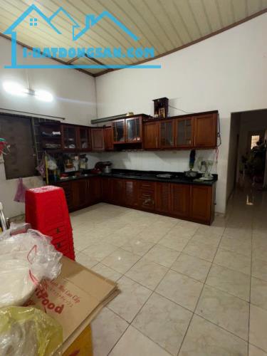 "Bán nhà 2 tầng , tặng nội thất - Đình Phong Phú -Tăng Nhơn Phú B - Q 9 - Diện tích : 82m² - 4