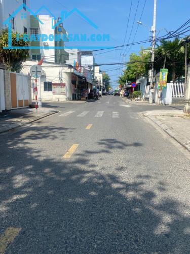 Bán đất tặng nhà C4 MT Lê Hữu Trác_  Sơn Trà_ 150m2_ 20 tỷ.