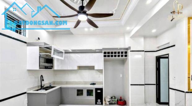Bán nhà Trần Nguyên Hãn, An Dương, Lê Chân, Hải Phòng. 3 tầng, 64m2, 4,15 tỷ. Ngang 4,7m, - 2