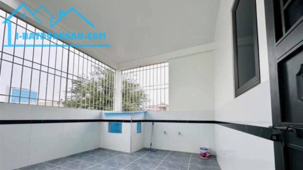 Bán nhà Trần Nguyên Hãn, An Dương, Lê Chân, Hải Phòng. 3 tầng, 64m2, 4,15 tỷ. Ngang 4,7m, - 5