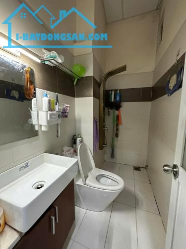 bán nhà HXH Trần Thị Trọng(Cống lỡ) 58m2.2 tầng. sân thượng 4.1/4.9X15. giá 6.5T - 4