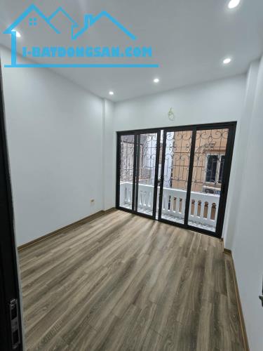 VỊ TRÍ SIÊU ĐẸP-35M-5 TẦNG-MẶT NGÕ KINH DOANH-ĐƯỜNG LÁNG -ĐỐNG ĐA-NGÕ RỘNG-GẦN PHỐ - 4
