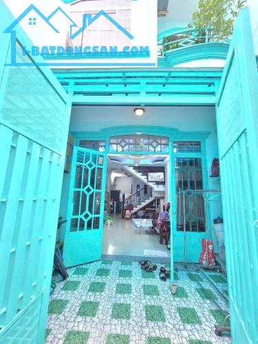 BÁN NHÀ CHÍNH CHỦ LÂU NĂM- GIÁ BAO ĐẦU TƯ- NHÀ ĐẸP- VỊ TRÍ ĐẸP  - NGAY CÔNG VIÊN LÀNG - 2