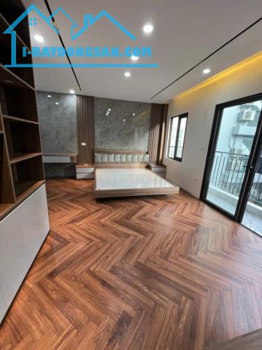 SIÊU PHẨM TÔN ĐỨC THẮNG– ĐỐNG ĐA– 7 TẦNG THANG MÁY– MẶT TIỀN KHỦNG– FULL NỘI THẤT– 13.4 TỶ - 2
