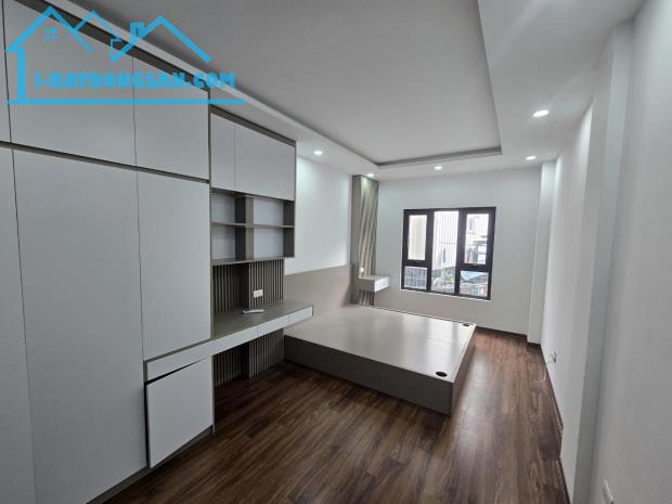 CHẤT NHƯ NƯỚC CẤT – NHÀ ĐẸP CỰC GẮT PHỐ NGUYỄN PHÚC LAI, 3 GIÂY NHÌN – 1 GIÂY YÊU – 0 - 3