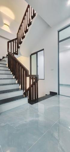 BÁN NHÀ 3 TẦNG GẦN VIMHOMES STAR CITY. VIEW SÔNG MÁT MẺ. Ô TÔ VÀO NHÀ.Gần ĐL HÙNG VƯƠNG - 4