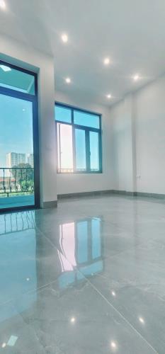 BÁN NHÀ 3 TẦNG GẦN VIMHOMES STAR CITY. VIEW SÔNG MÁT MẺ. Ô TÔ VÀO NHÀ.Gần ĐL HÙNG VƯƠNG - 3