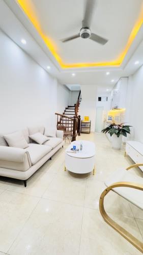 BÁN GẤP NHÀ ĐƯỜNG LÁNG -ĐỐNG ĐA -VỊ TRÍ ĐẮC ĐỊA- 5 TẦNG- DT -30M2- GIÁ CHỈ 7.5TỶ