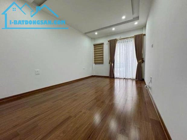 Nhà mới 36m2 x 5 tầng ,20m ra ô tô-ĐỐI DIỆN AEON LONG BIÊN- GẦN CẦU VĨNH TUY. - 1