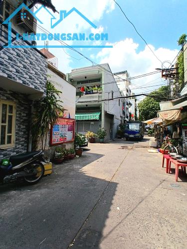 BÁN NHÀ LÔ GÓC – HẺM XE TẢI – LẠC LONG QUÂN - Q.11 – NỞ HẬU TÀI LỘC – THU NHẬP 14tr/tháng