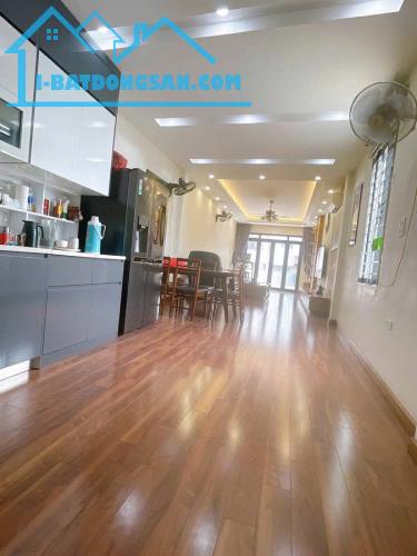 BÁN NHÀ MẶT PHỐ BẠCH MAI, HAI BÀ TRƯNG. 86M2 5 TẦNG GIÁ 39 TỶ- KINH DOANH ĐỈNH - THANG - 1