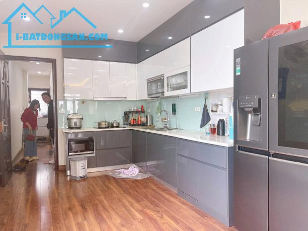 BÁN NHÀ MẶT PHỐ BẠCH MAI, HAI BÀ TRƯNG. 86M2 5 TẦNG GIÁ 39 TỶ- KINH DOANH ĐỈNH - THANG - 4