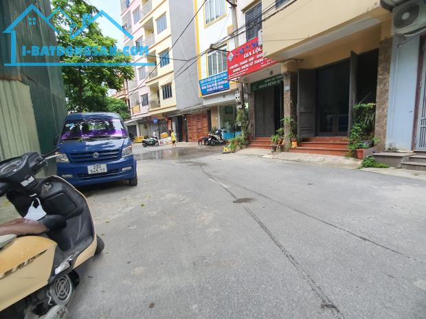 Nhà Hiếm Chiến Thắng Phân Lô Ô Tô Tránh, Dân Xây 2 Thoáng, Vị Trí Kinh Doanh 35m2 10,4 Tỷ - 2