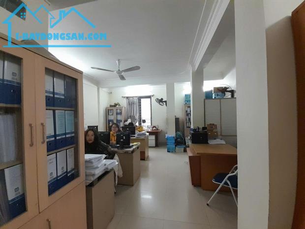 Mặt Phố Đặng Tiến Đông, Đống Đa - 65m2 x 7T Thang Máy - MT 4.5m - Giá 18 tỷ LH: 0936118369 - 2