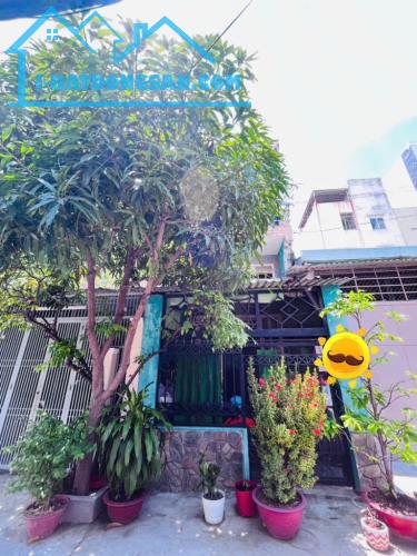 Bán nhà 3 tầng mặt tiền đường Hồ Thành Biên gần đường Phạm Hùng P5Q8 chỉ nhỉn 7 tỉ - 1