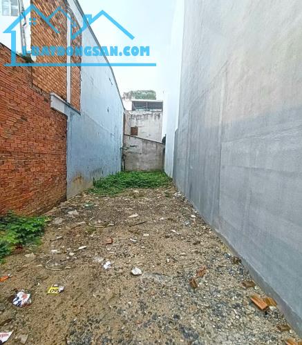 Chuyển nhượng lô đất mặt tiền hẻm xe hơi Huỳnh Tấn Phát, Quận 7