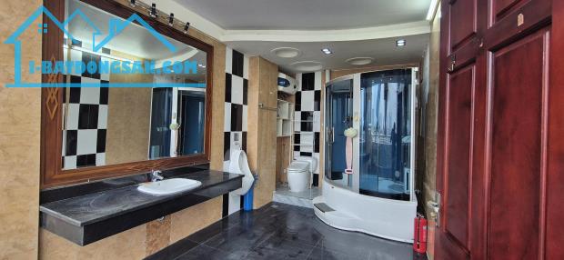 120m² Nguyễn Trãi – Vuông Đẹp – Nội Thất Đủ – Giá Nhỉnh 4 Tỷ - 1