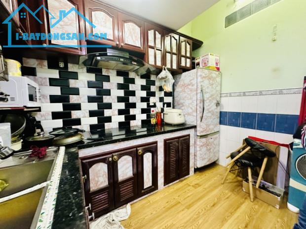 🌹 DT 65M2, H154 ÂU DƯƠNG LÁN, P3, QUẬN 8. CÓ SÂN RỘNG. KHU VỰC YÊN TĨNH.CHỈ 4.7 TỶ - 2