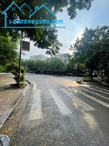 PHÂN LÔ KĐT VĂN PHÚ, SIÊU ĐẸP 68m2-4tầng- nhỉnh 17 tỷ, Ô TÔ TRÁNH, KINH DOANH VÔ ĐỐI - 1