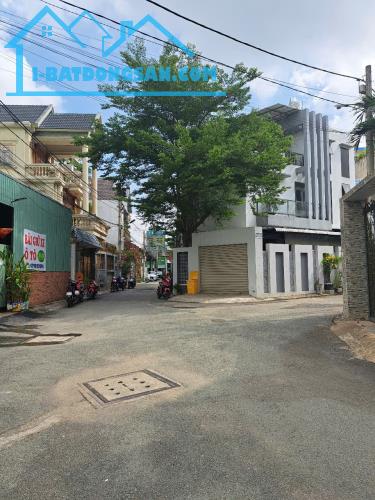 NHÀ ĐẸP, HẺM THÔNG RỘNG, NỘI THẤT XỊN XÒ, GẦN NÚT GIAO GÒ DƯA, 12X18, CHỈ 35 TỶ.
