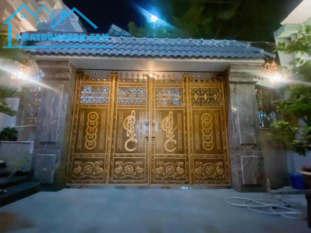 NHÀ ĐẸP, HẺM THÔNG RỘNG, NỘI THẤT XỊN XÒ, GẦN NÚT GIAO GÒ DƯA, 12X18, CHỈ 35 TỶ. - 4