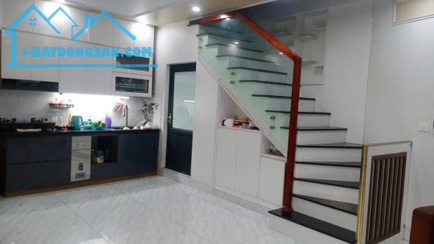 NHÀ ĐẸP - GIÁ TỐT - Chính Chủ Cần Bán GẤP căn nhà vị trí đẹp tại huyện Thanh Trì, TP Hà - 3