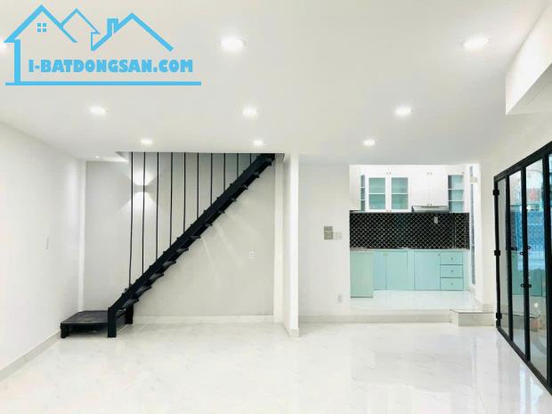 Tin thật,bán gấp nhà mới DT 11x4,4m,sổ hồng riêng, tại P5,Bình Thạnh - 2