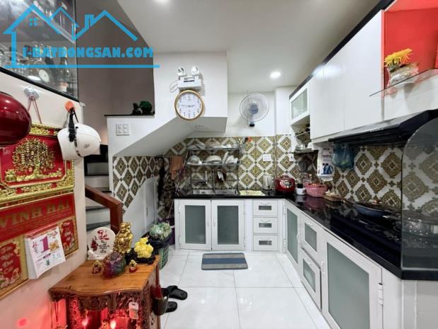 🏡 BÁN NHÀ MỚI 4 TẦNG – ĐƯỜNG CÔ BẮC, PHÚ NHUẬN – GIÁ TỐT! - 1