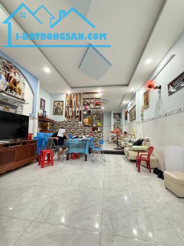 Nhà đẹp hẻm XH đ.Nguyễn Tri Phương, p.9, Quận 5. Giá 2,95 tỷ/58m2, SHR - 2