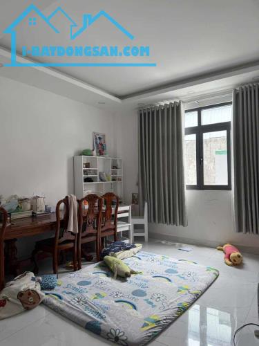 GẤP! Bán Nhà 5 Tầng, Hẻm Nhựa 10m, Thới An 16, Quận12-66m2-Gần Chợ, UBND-Giá Tốt Chỉ 6.6Tỷ - 2