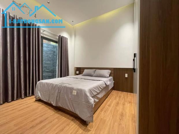 Căn góc 2 MT hẻm ô tô 6m Lý Thánh Tông, Tân Phú  5,6 tỷ, 64m2 - 2