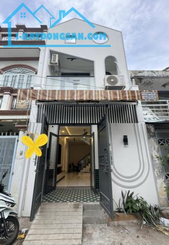 Bán nhà đẹp Nguyễn Quý Yêm 48m2 2 tầng mới tinh chỉ 5,2 tỷ - 2