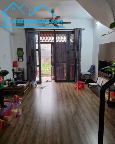 Nhà đẹp xinh xắn ngõ Âu Cơ - Đường thông, ô tô tránh - gần 3 tỷ - 1