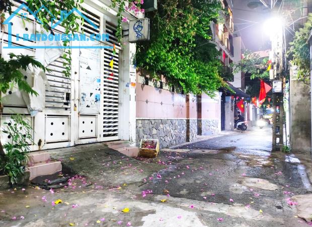 Bán nhà HXH Cộng Hoà P13 Tân Bình, 9PN thu nhập 30tr/th, giá chỉ 10tỷ999
