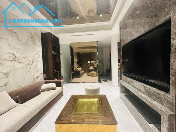MẶT PHỐ - CẦU GIẤY - ÔTÔ - KINH DOANH 💁‍♀️ 50M² × MT 7M² - GIÁ CHÀO: 27 TỶ 💰 - 1