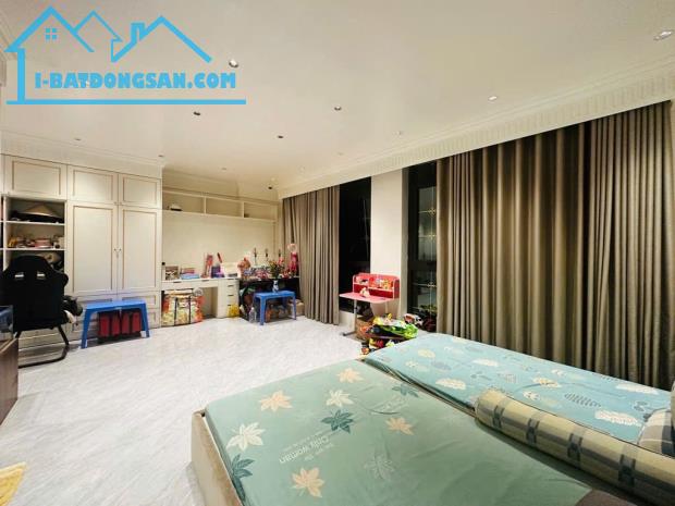 MẶT PHỐ - CẦU GIẤY - ÔTÔ - KINH DOANH 💁‍♀️ 50M² × MT 7M² - GIÁ CHÀO: 27 TỶ 💰 - 4
