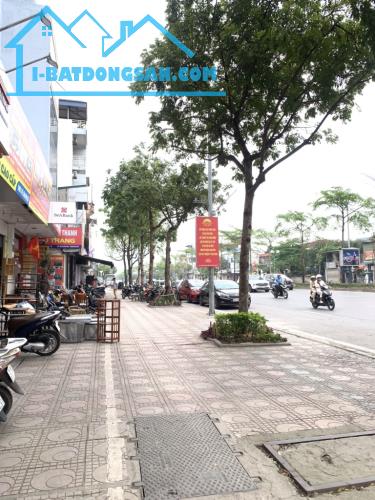 BÁN NHÀ MẶT PHỐ NGÔ GIA TỰ – LÔ GÓC 3 MẶT THOÁNG – KINH DOANH ĐỈNH – Ô TÔ TRÁNH – VỈA HÈ