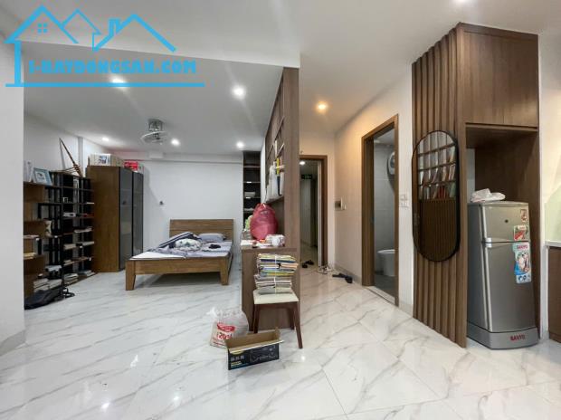 Cần tiền thanh khoản gấp căn hộ 1PN1WC Linh Đàm sổ đỏ cất két